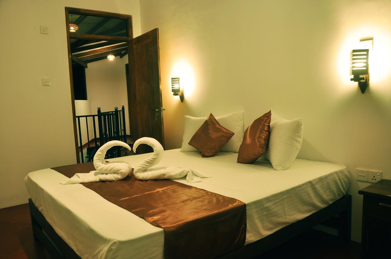 Coconut Garden House Otel Udawalawe Dış mekan fotoğraf