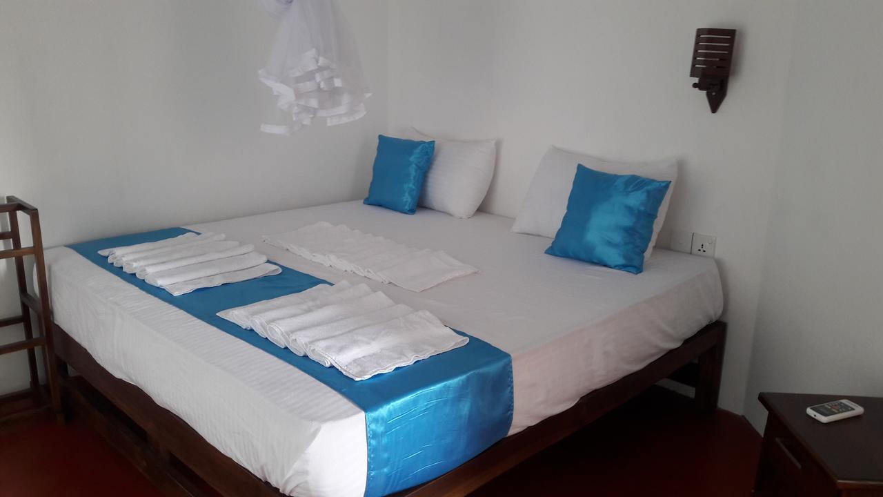 Coconut Garden House Otel Udawalawe Dış mekan fotoğraf